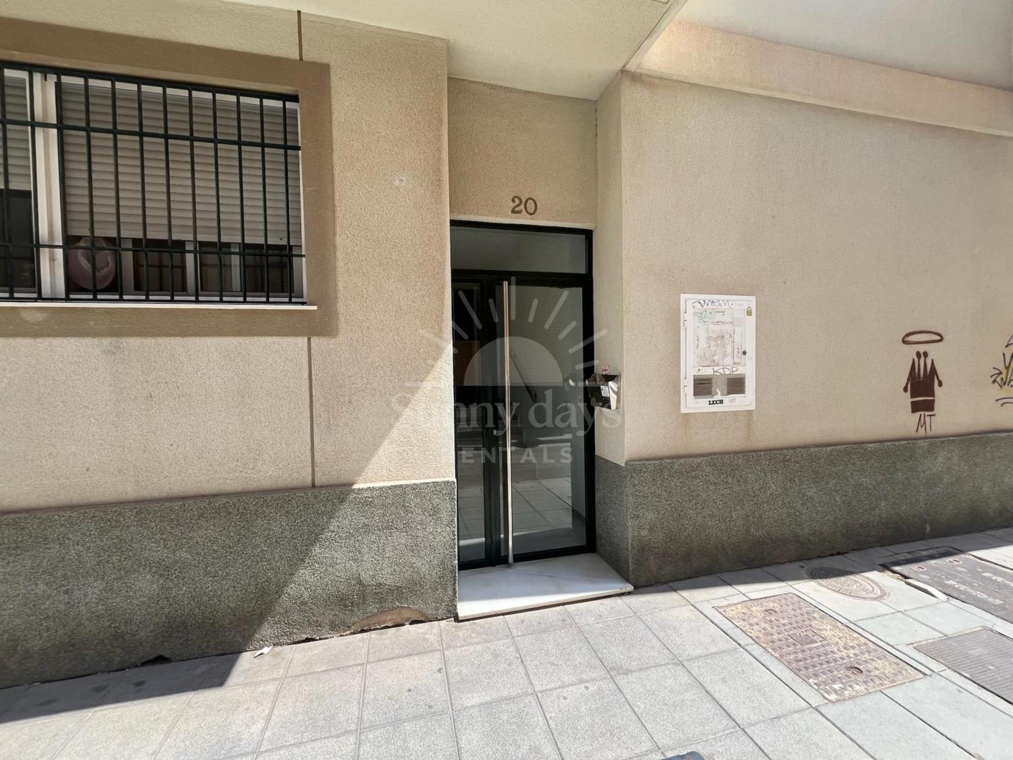 Acogedor Apartamento A 30 Metros De La Playa - Wifi - Smarttv Αλμερία Εξωτερικό φωτογραφία